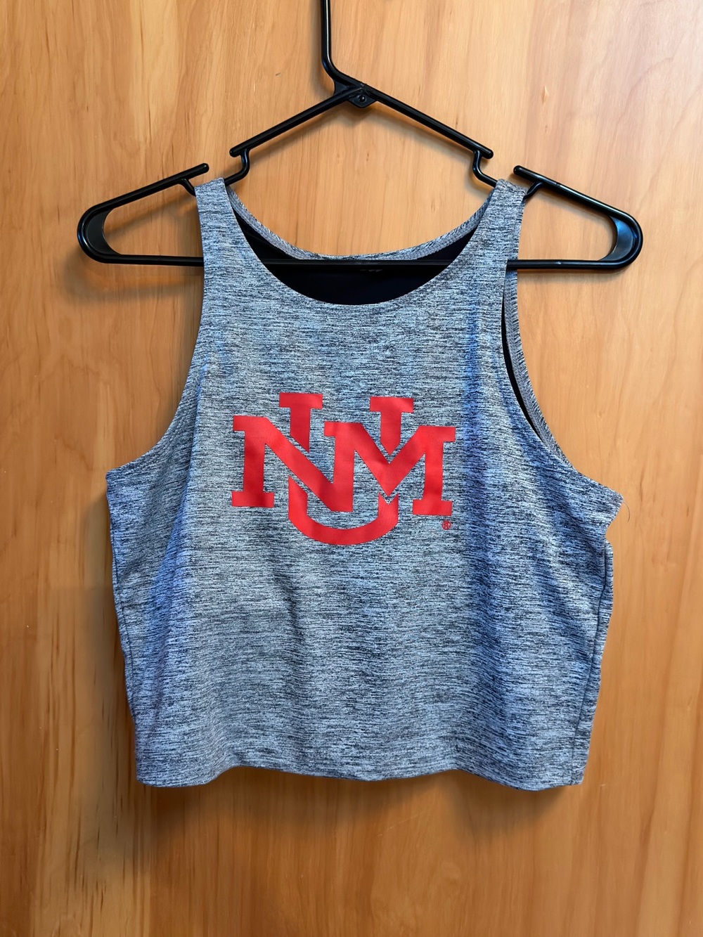 UNM Gray Cropped Athletic Tank Top w/ Red Graphic